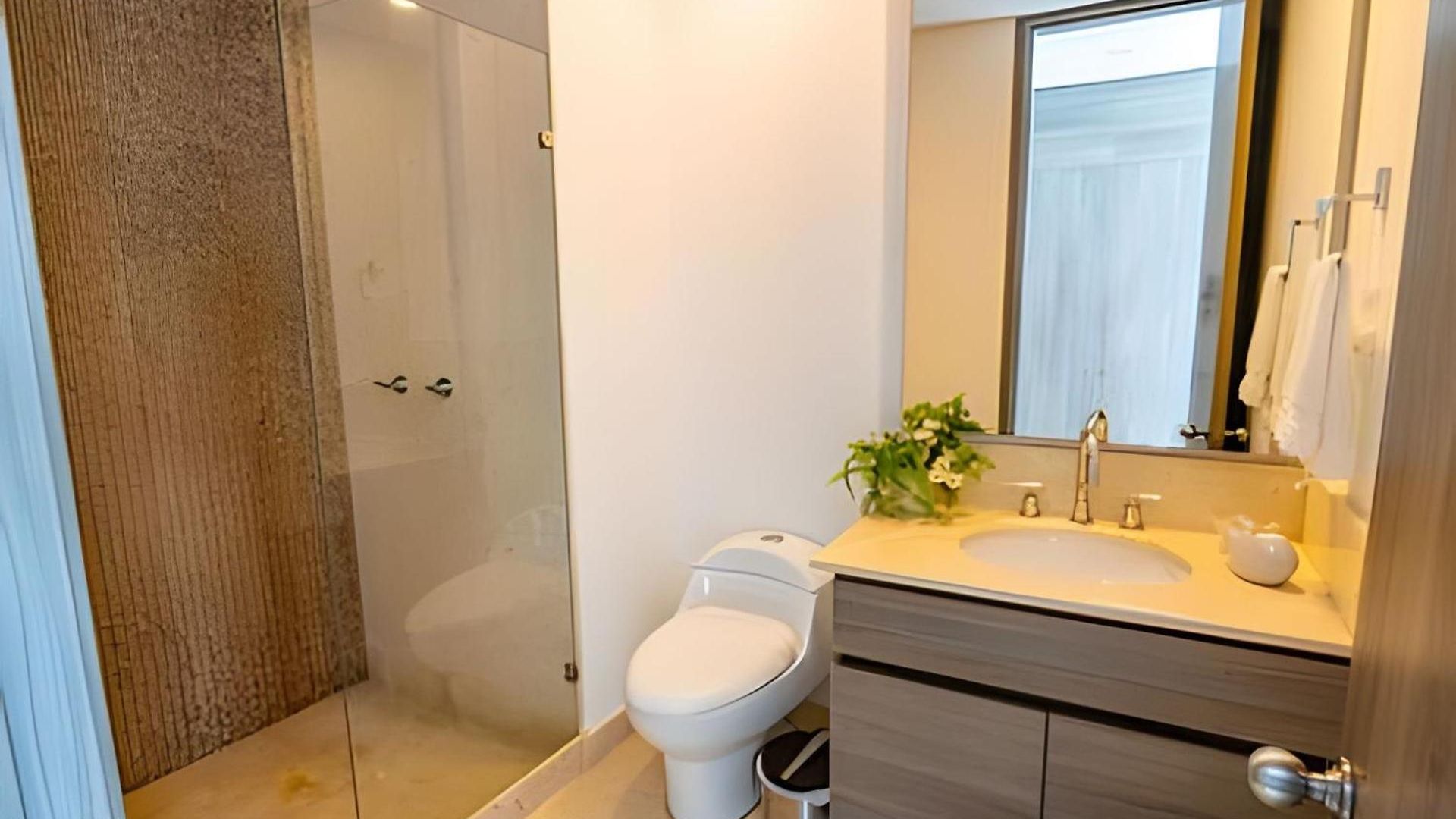 Apartamento Espectacular Vista Desde Piso 17 -morros 1701